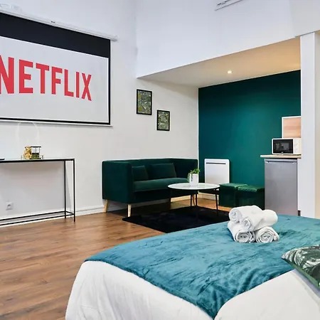 Ng Prestige - Nain I Privatif Premium I Jacuzzi - Sauna - Netflix - Projecteur Roubaix