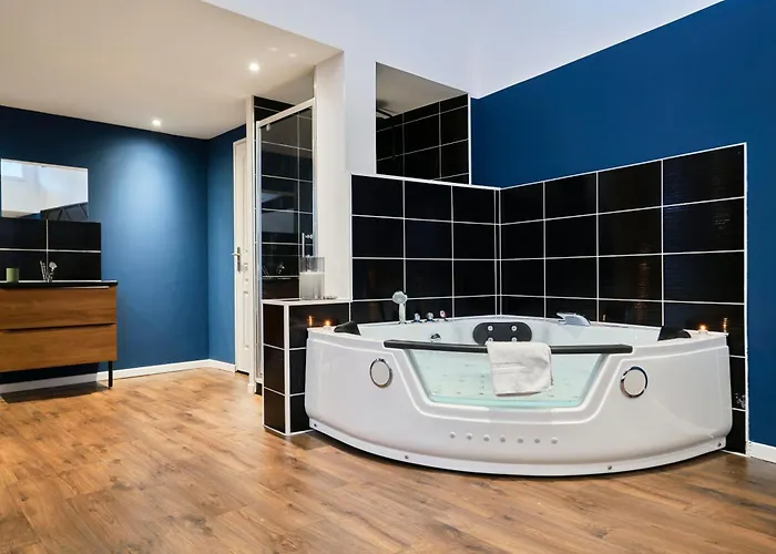 Appartement Ng Prestige - Nain I Privatif Premium I Jacuzzi - Sauna - Netflix - Projecteur Roubaix